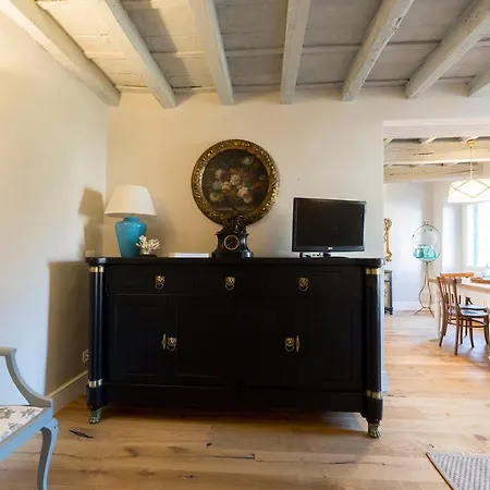 Apartment Oltrarno Real Mood Florentine *