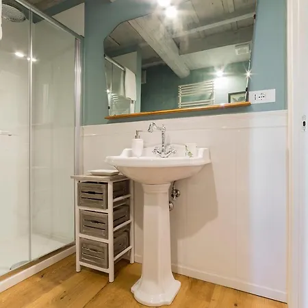 Apartment Oltrarno Real Mood Florentine Florence